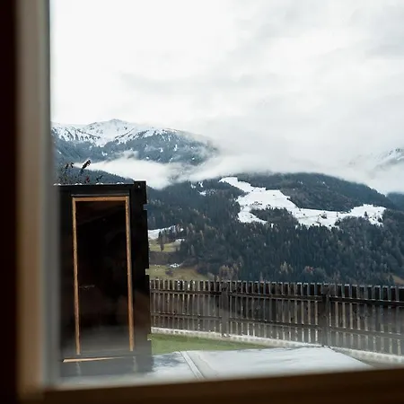 Hittli 1065 Tirol Sauna Garden Wifi Guest Card *