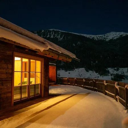 Hittli 1065 Tirol Sauna Garden Wifi Guest Card *