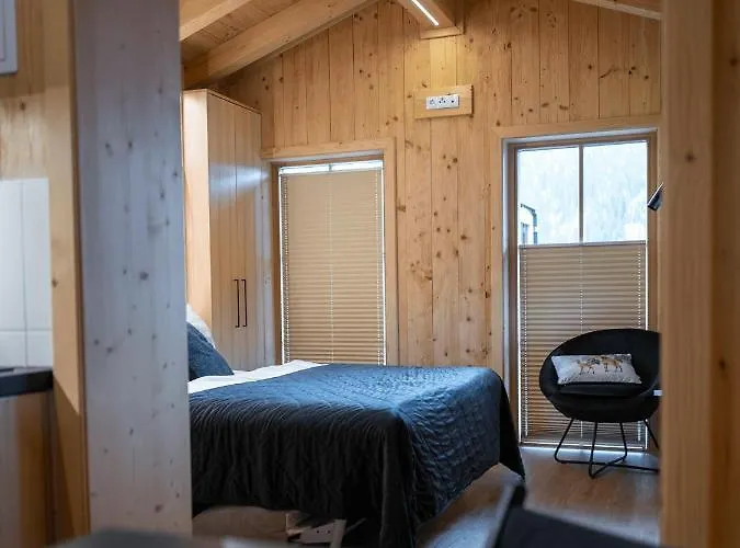 Hittli 1065 Tirol Sauna Garden Wifi Guest Card *