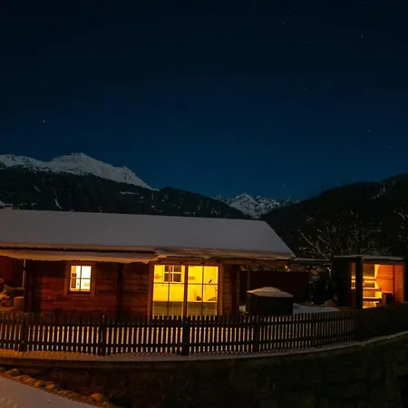 Hittli 1065 - Secret Spot For Unique Vacay - Inkl Gaestekarte Chalet Fliess